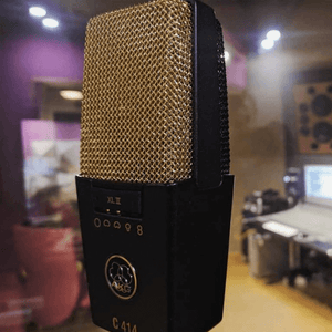 AKG C414 XLS Reference Multi-pattern Condenser Microphone