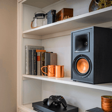 Load image into Gallery viewer, Klipsch Reference Wireless Series RW-51M Wireless Bookshelf Speakers (Pair)
